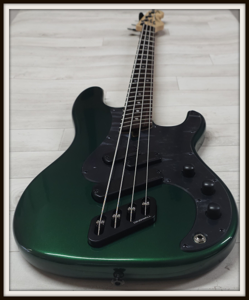 Dingwall SP1 4-String, Dark Candy Green