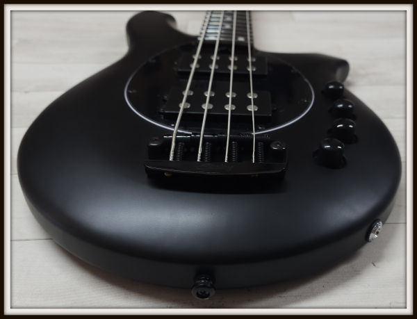 Preview: Sterling by Music Man Bongo 4, Stealth Black