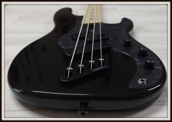 Preview: Dingwall SP1 MN 4-String, Gloss Metallic Black