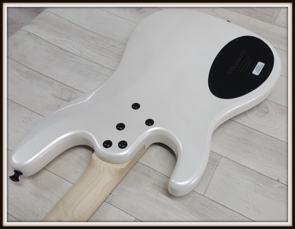 Dingwall SP1 MN 4-String, Ducati White