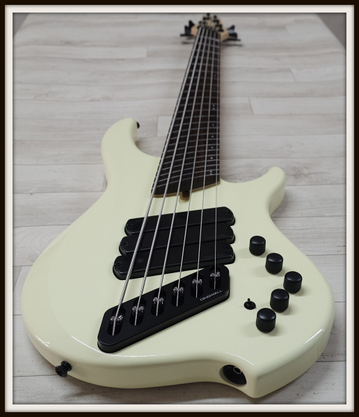 Dingwall Combustion Rosewood 6-String, Vintage White, Limited Edition