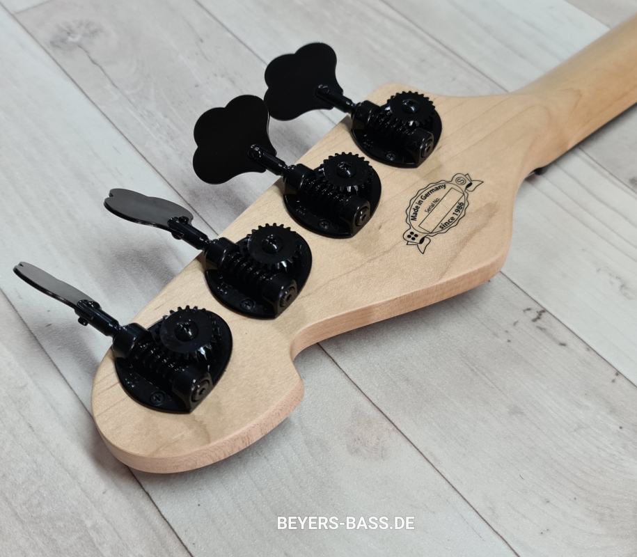 Sandberg Forty Eight VM4 Ebony, Black Highgloss