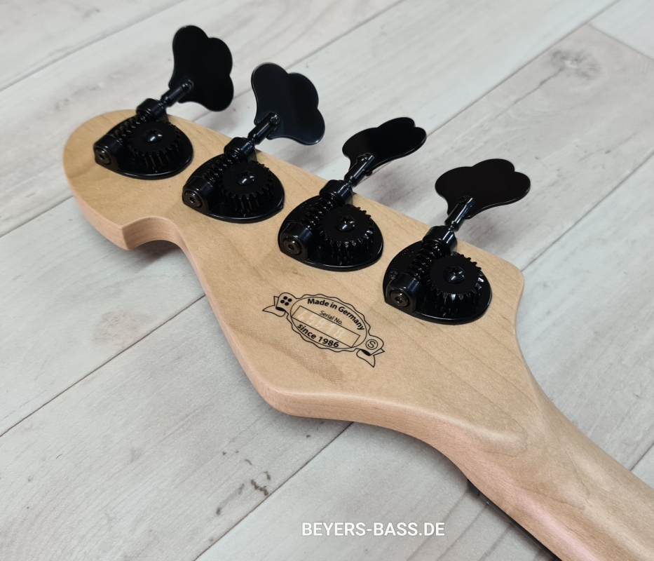 Sandberg Forty Eight VM4 Ebony, Black Highgloss