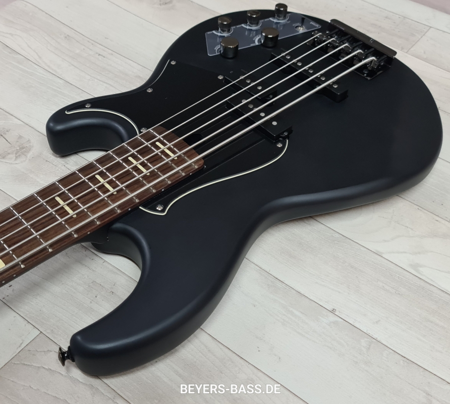 Yamaha BB735A TMBL, Translucent Black Matte