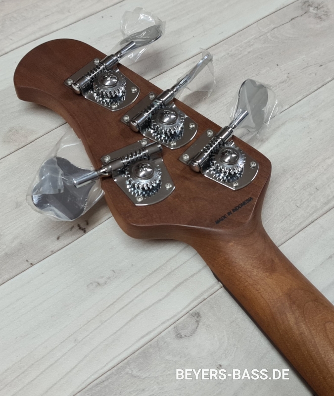 Sterling by Music Man StingRay Ray34 H Spalted Maple, 3-Tone Sunburst