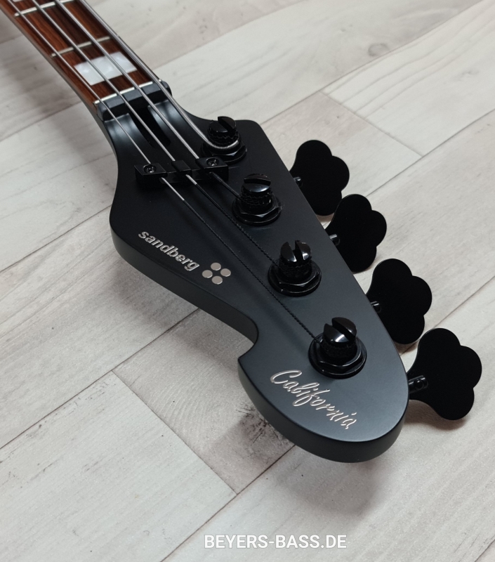 Sandberg California II VS4 Custom 3-EQ, Open Pore Black