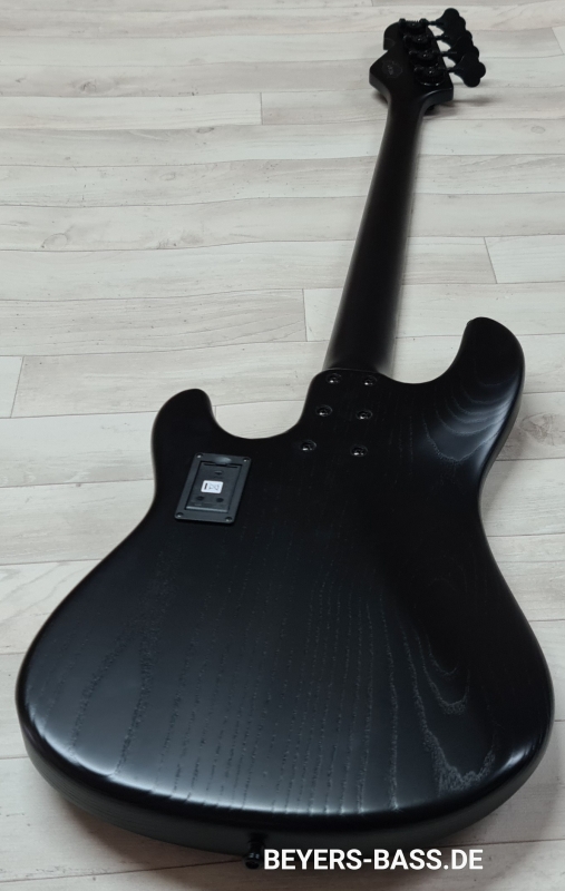 Sandberg California II VS4 Custom 3-EQ, Open Pore Black