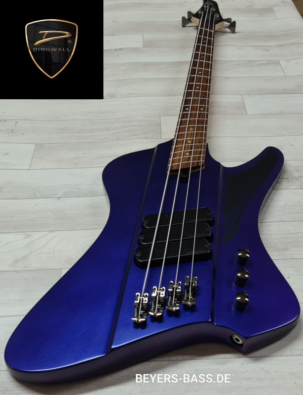 Dingwall D-Roc Standard 4 PF, Blue to Purple Colorshift