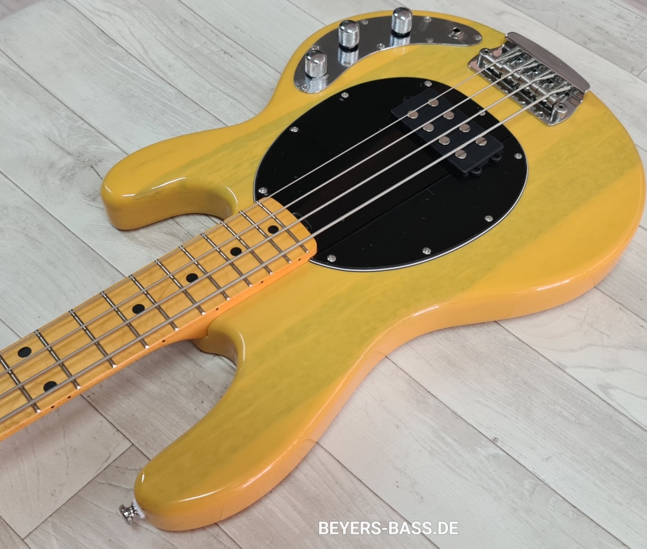 Sterling by Music Man StingRay Ray24 Classic, Butterscotch
