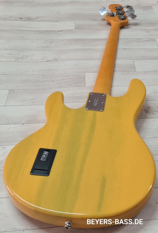 Sterling by Music Man StingRay Ray24 Classic, Butterscotch