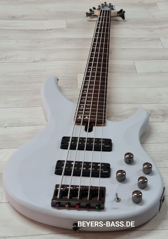 Yamaha TRBX505 TWH, Translucent White