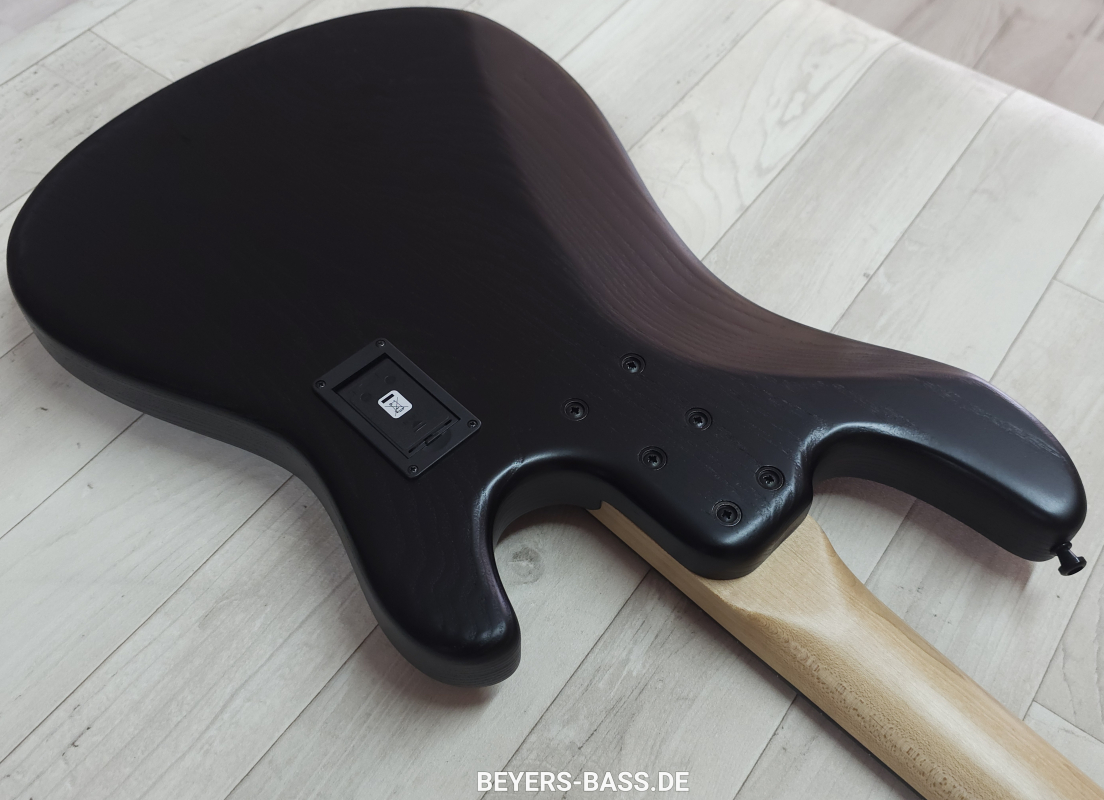 Sandberg California II VM4 Ebony, Open Pore Black, Linkshänder