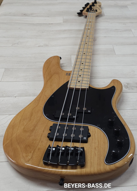 Sandberg California II VM4 MN, Natural Highgloss
