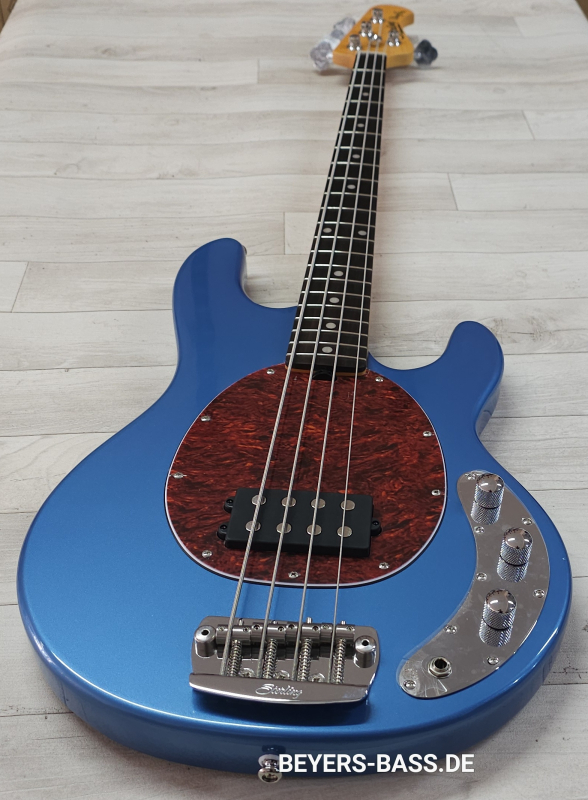 Sterling by Music Man StingRay Ray24 Classic, Toluca Lake Blue