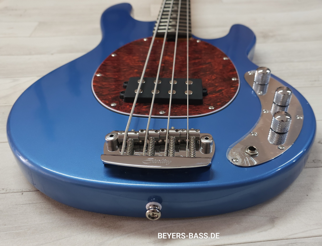 Sterling by Music Man StingRay Ray24 Classic, Toluca Lake Blue