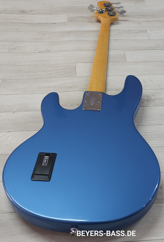 Sterling by Music Man StingRay Ray24 Classic, Toluca Lake Blue