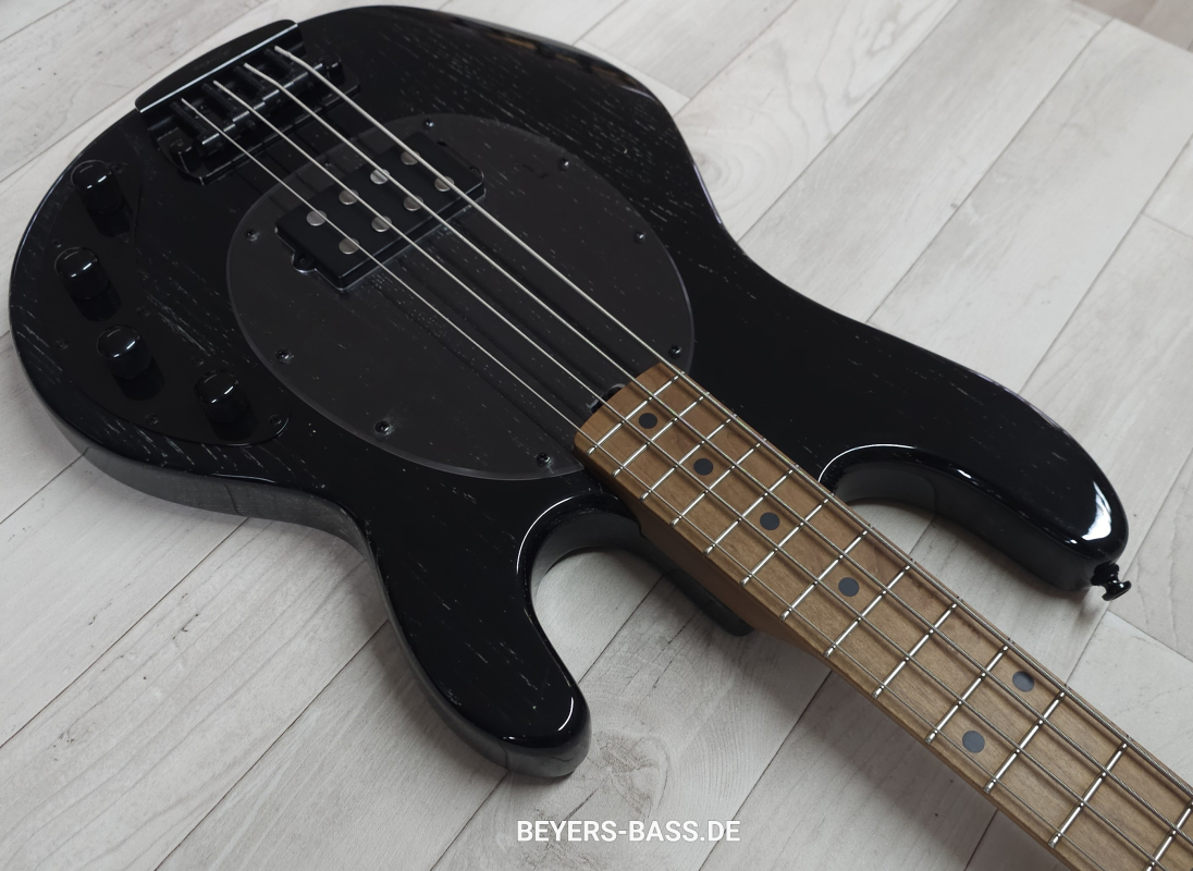 Sterling by Music Man StingRay Ray34 H Sassafras Black, B-Ware