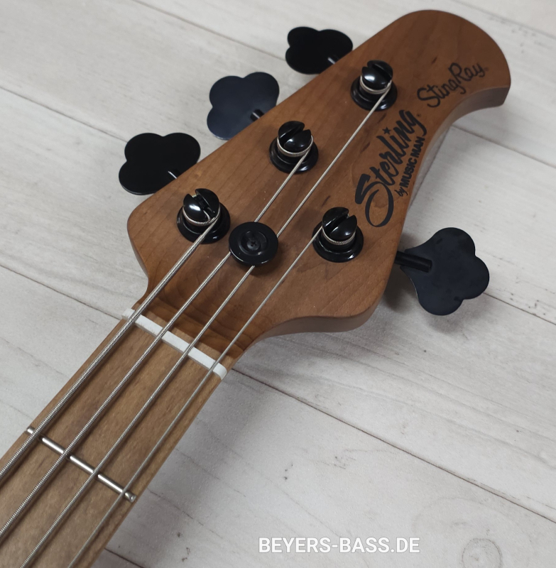 Sterling by Music Man StingRay Ray34 H Sassafras Black, B-Ware
