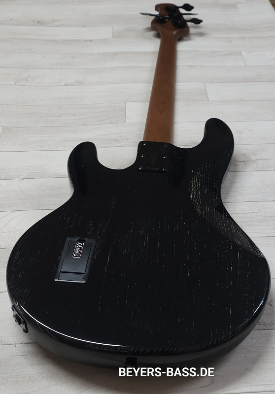 Sterling by Music Man StingRay Ray34 H Sassafras Black, B-Ware