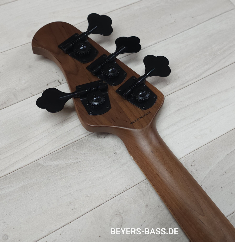 Sterling by Music Man StingRay Ray34 H Sassafras Black, B-Ware
