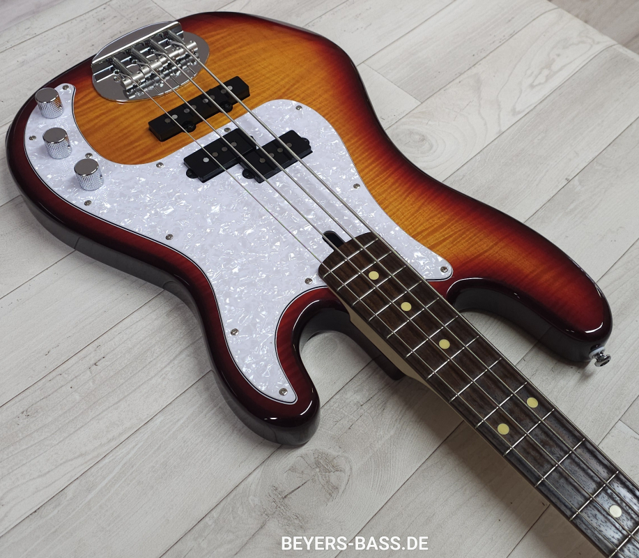 Lakland Skyline 44-64C DLX Custom PJ Deluxe, Honeyburst, Gigbag