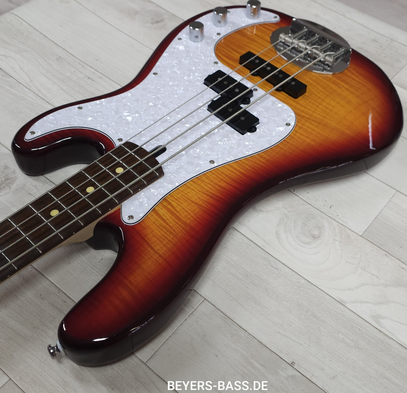 Lakland Skyline 44-64C DLX Custom PJ Deluxe, Honeyburst, Gigbag