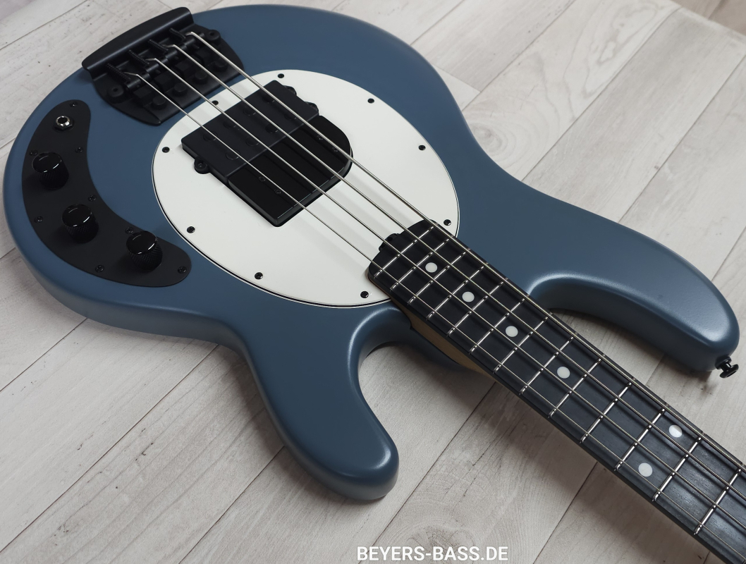 Music Man USA Tim Commerford StingRay Passiv Quentin Blue, Limited Edition, Signature, 2nd Hand