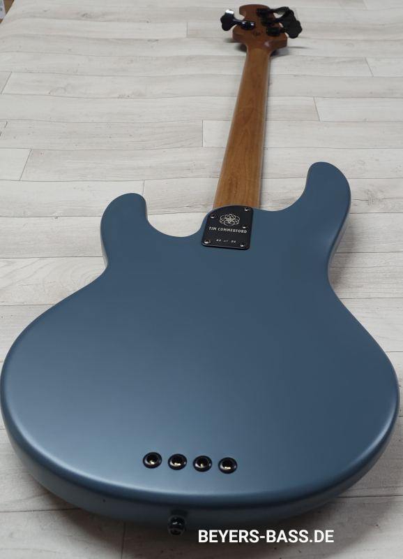Music Man USA Tim Commerford StingRay Passiv Quentin Blue, Limited Edition, Signature, 2nd Hand