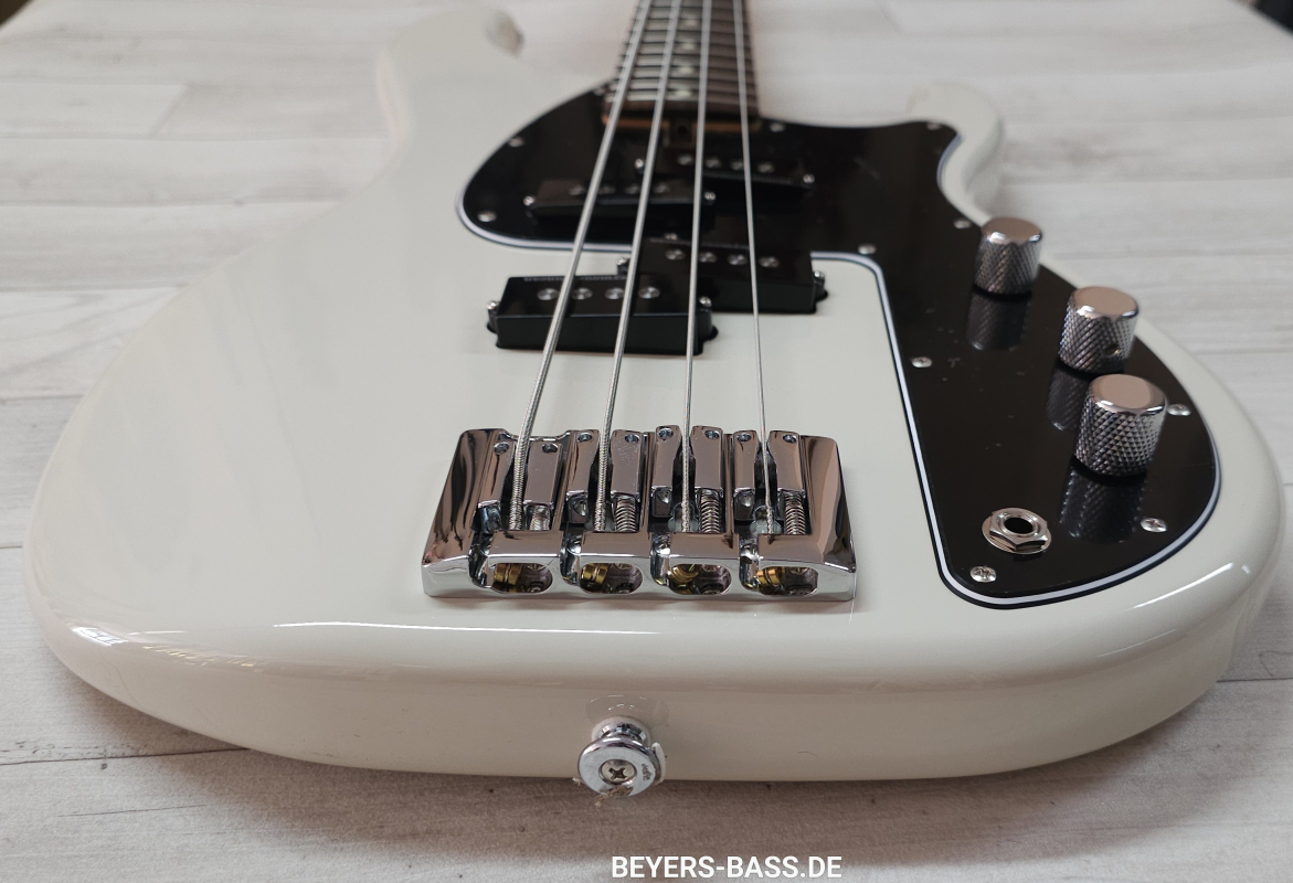 FGN J-Standard Mighty Power II, Vintage White