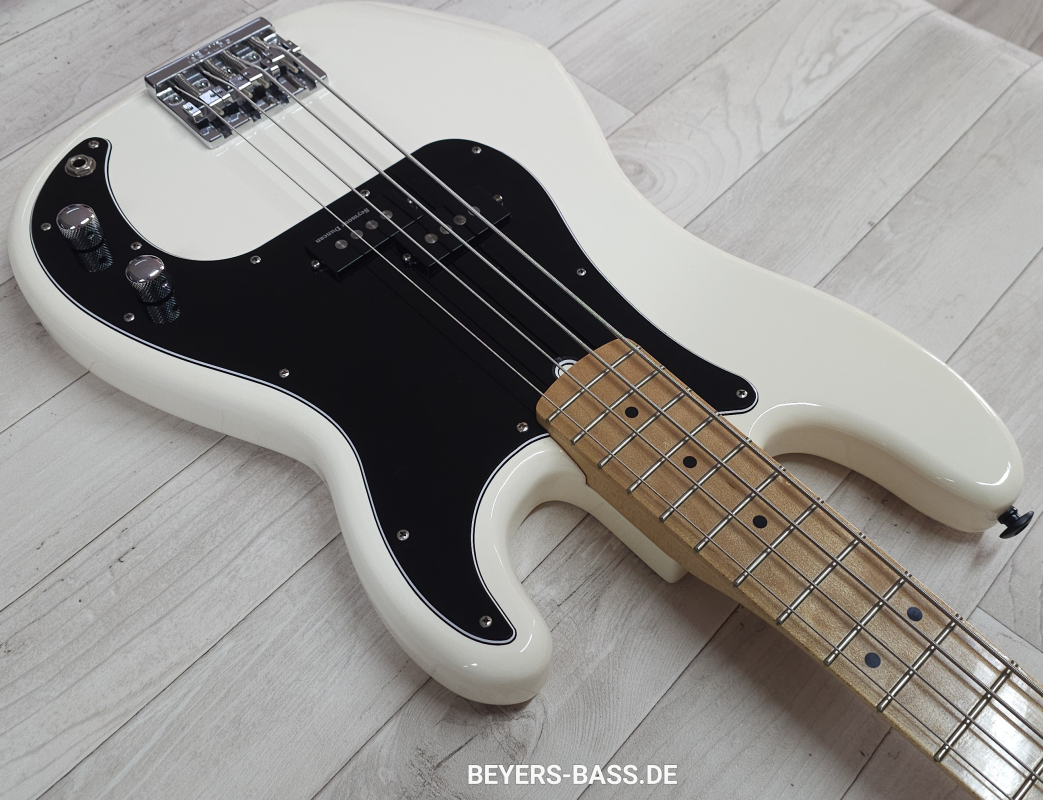 Fender Standard Series Precison Bass MN Modified, Arctic White, 2nd Hand
