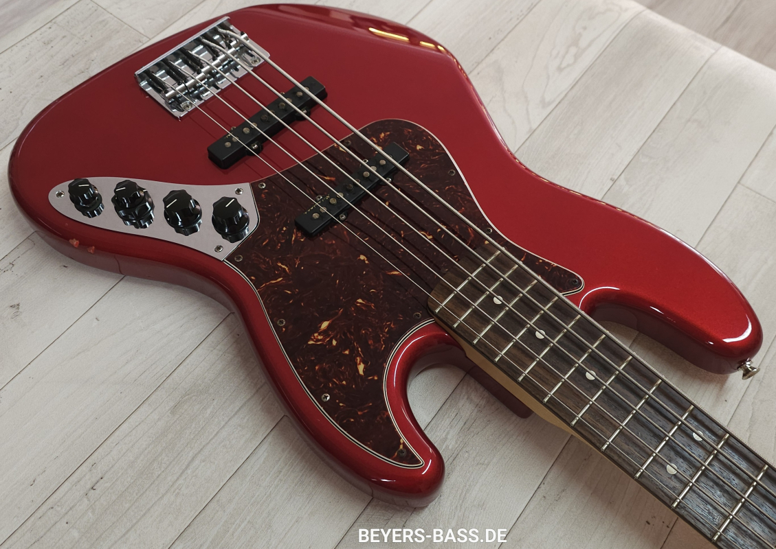 Fender Deluxe Active Jazz Bass V, Candy Apple Red, 2nd Hand