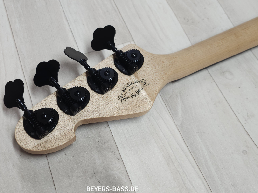 Sandberg California II VM4 Ebony, Rarewood Walnut