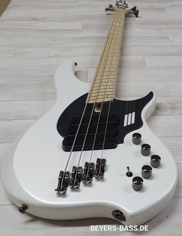 Dingwall NG3 4-String Nolly, Ducati Pearl White, Signature