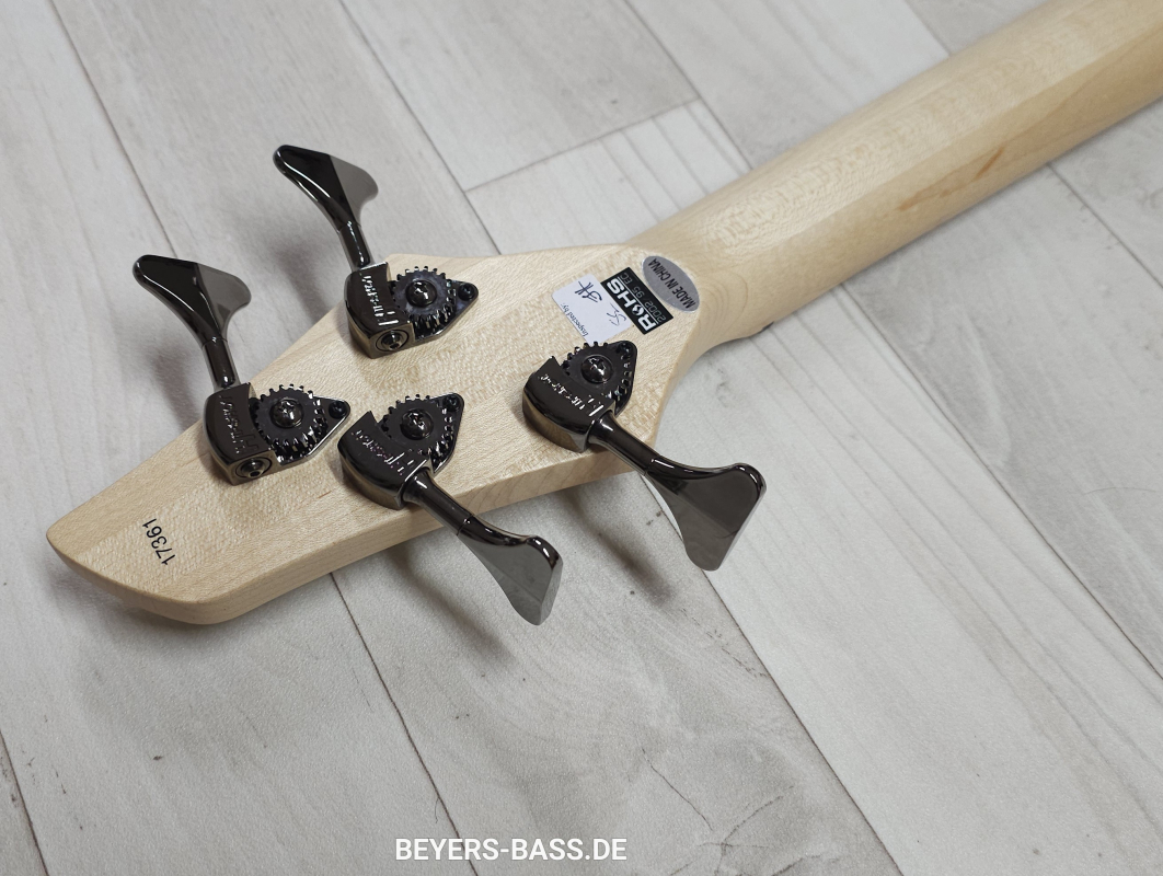 Dingwall NG3 4-String Nolly, Ducati Pearl White, Signature