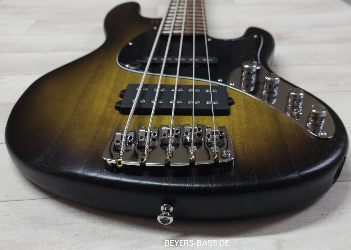 Sandberg California II TM5 Superlight Roasted Neck, Open Pore Tobacco Sunburst, 2nd Hand