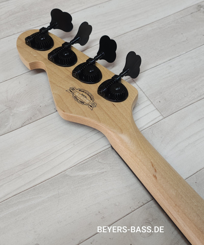 Sandberg California II VT4 Custom, Open Pore Black