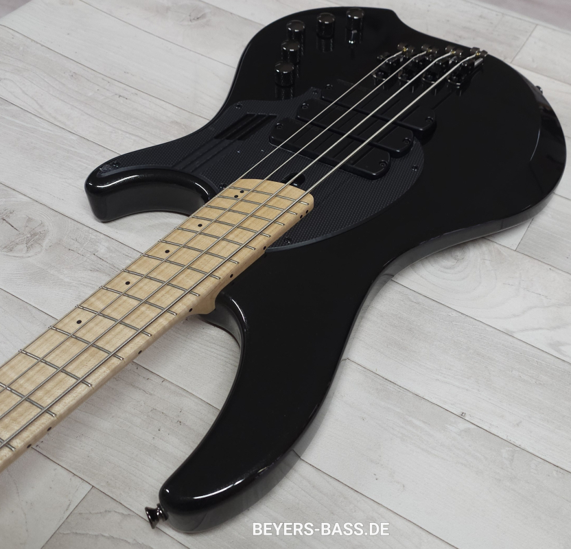 Dingwall NG3 4-String Nolly, Metallic Black, Signature