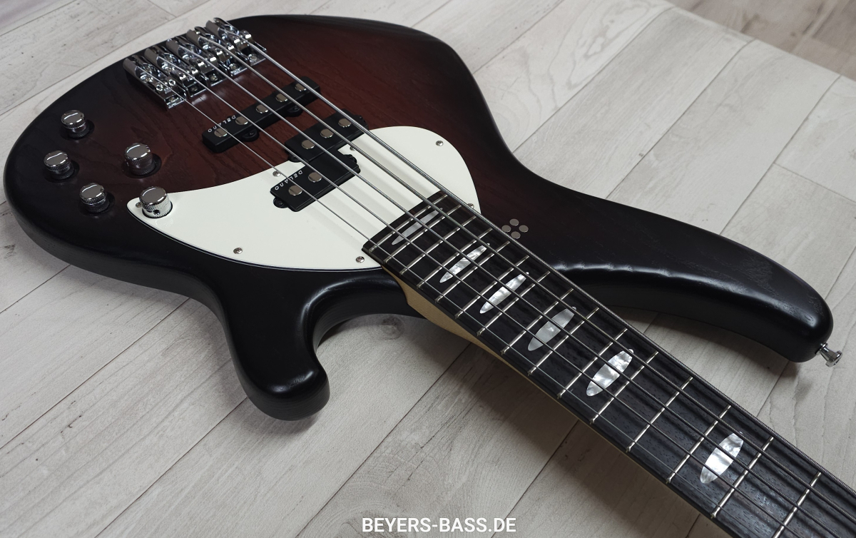 Sandberg Custom 5 Yolanda Charles, Open Pore Brownburst, Signature