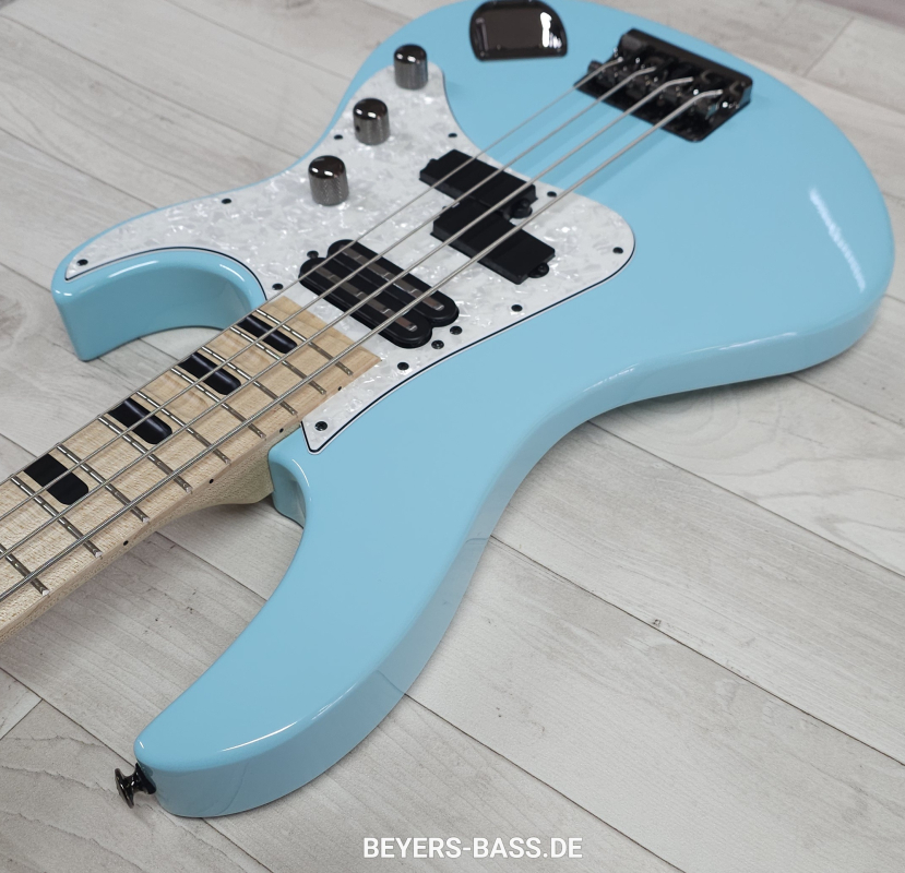 Yamaha Billy Sheehan Attitude LTD III, Sonic Blue, Signature