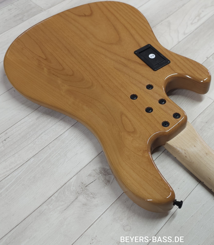 Sandberg California II VM4 MN, Natural Highgloss