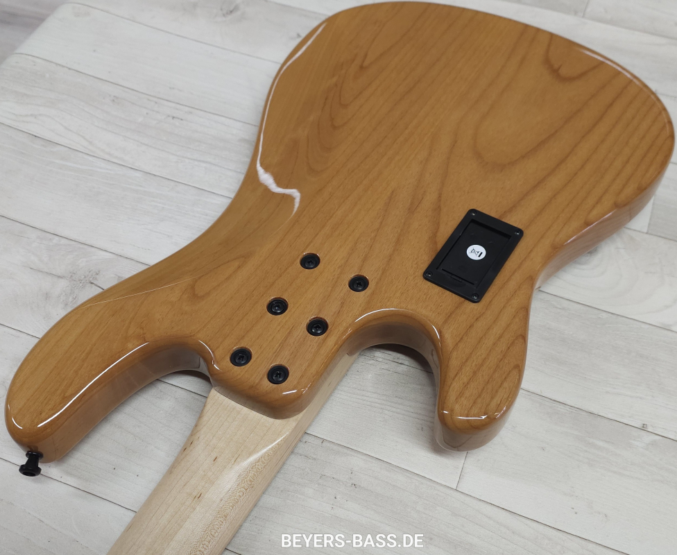 Sandberg California II VM4 MN, Natural Highgloss