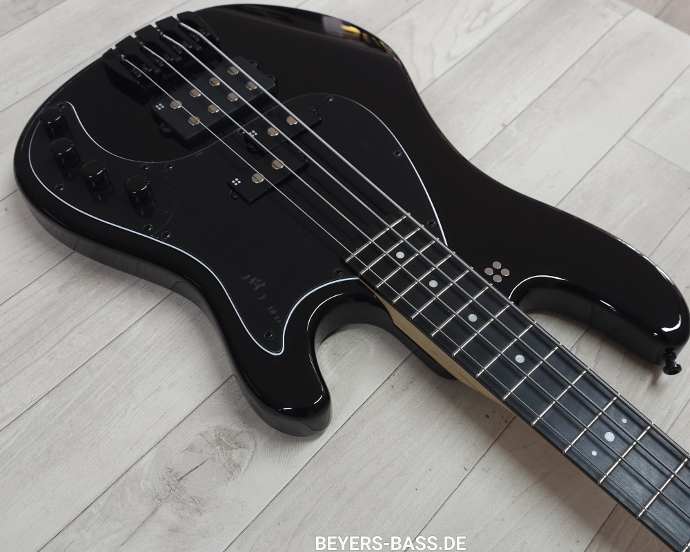 Sandberg California II VM4 Ebony, Black Highgloss