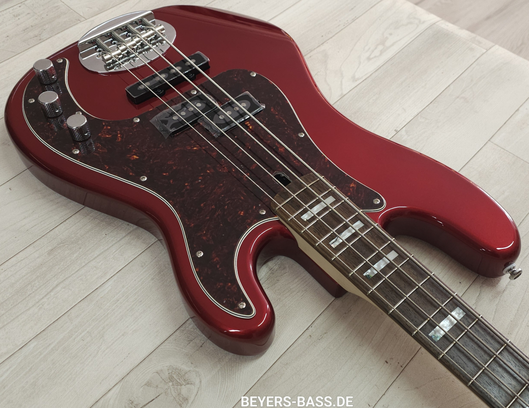 Lakland Skyline 44-64C Custom, Candy Apple Red Gloss