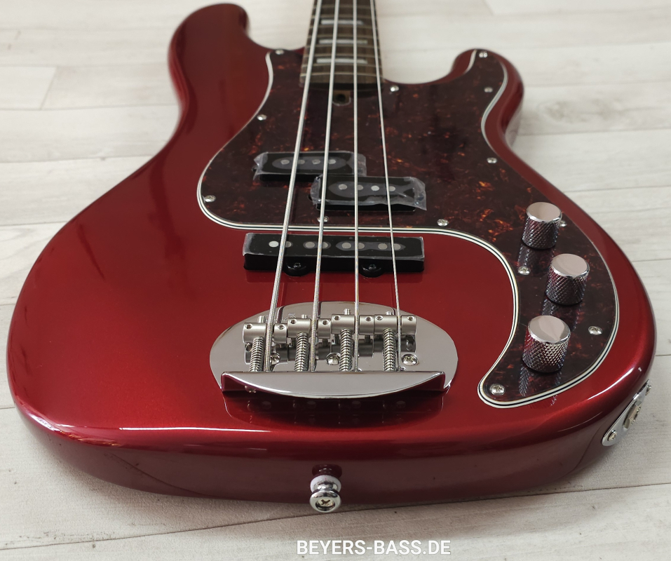 Lakland Skyline 44-64C Custom, Candy Apple Red Gloss
