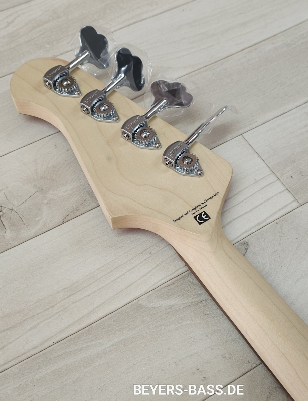 Lakland Skyline 44-64C Custom, Candy Apple Red Gloss