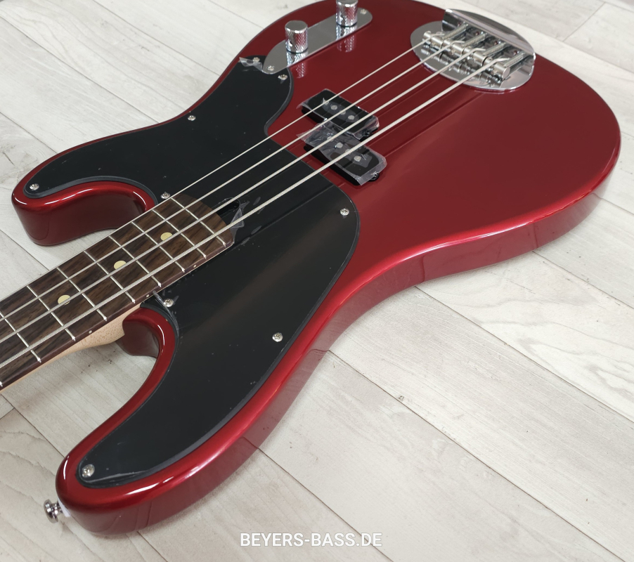 Lakland Skyline 44-51, Candy Apple Red Gloss