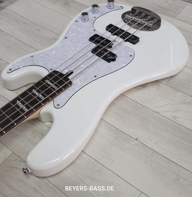 Lakland Skyline 44-64C Custom, White Gloss