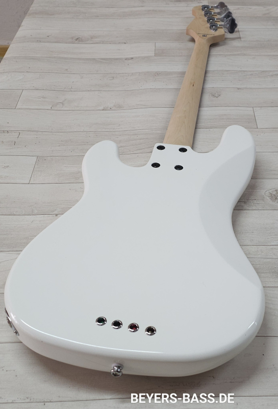 Lakland Skyline 44-64C Custom, White Gloss