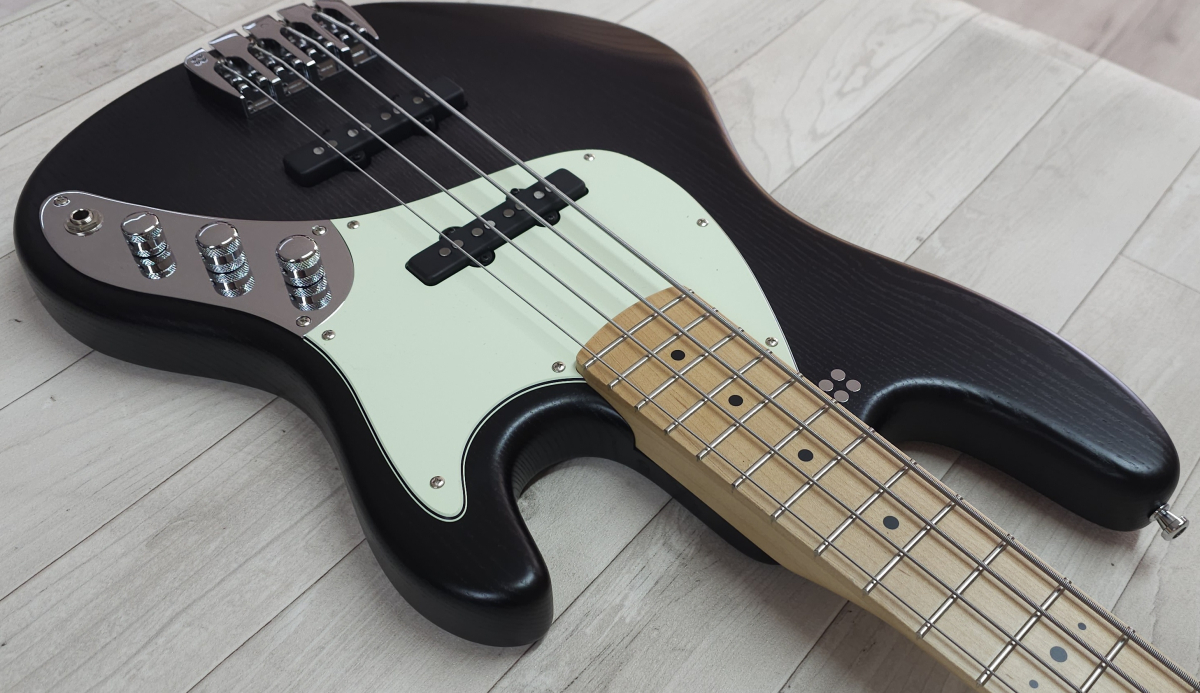 Sandberg California II TT4 passiv, Open Pore Blackburst