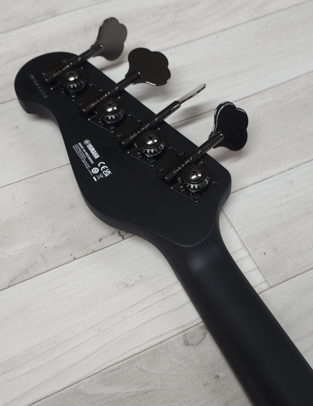 Yamaha BB734A FRD, Fire Red